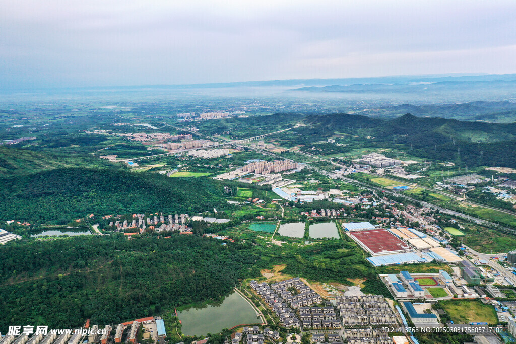 城市建筑全景