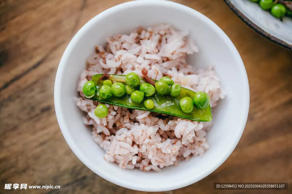 豌豆炒饭