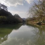 人工湖