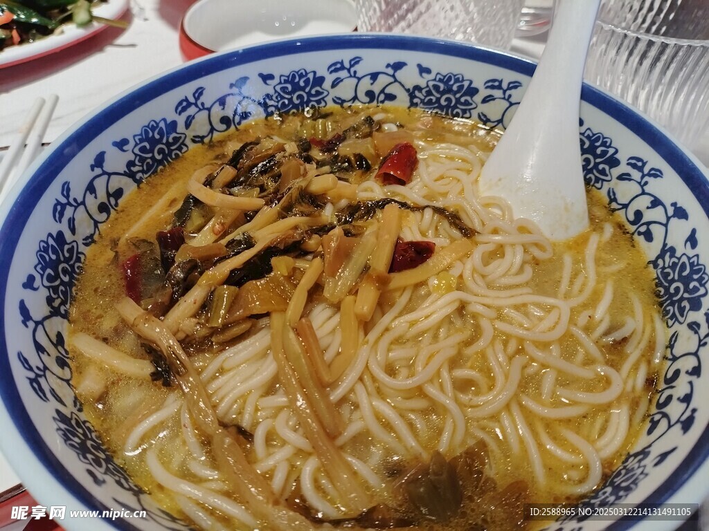 酸菜面