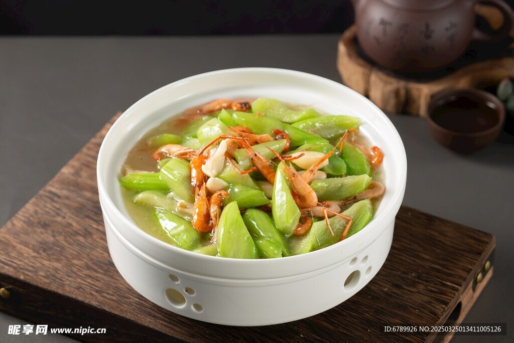 丝瓜烧河虾