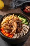 黑椒鸡肉石锅拌饭