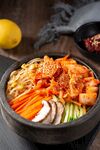 泡菜五花肉拌饭