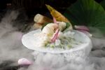 黄金笋拼鲜莲子