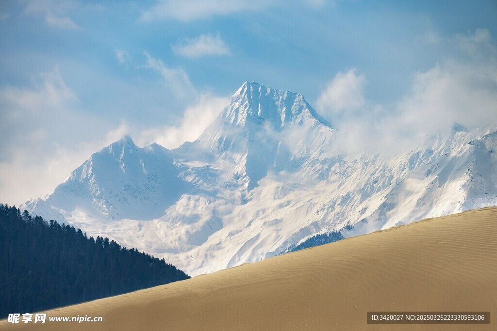 雪山