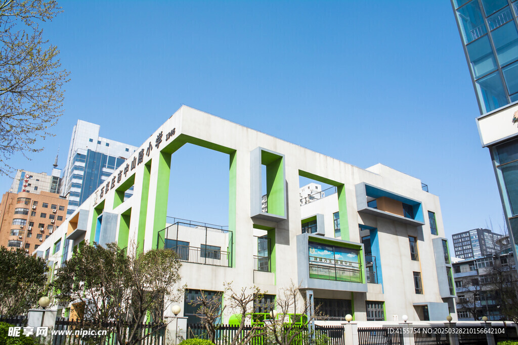 小学建筑