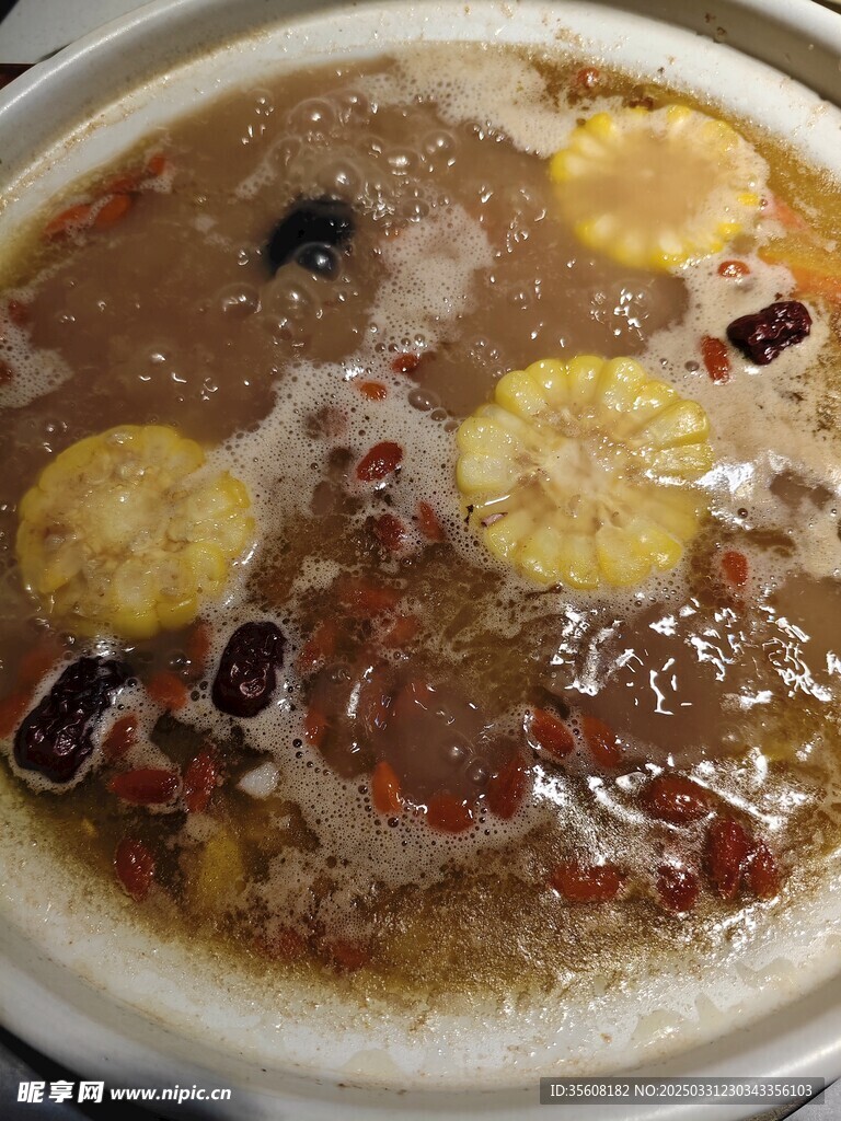 玉米排骨汤