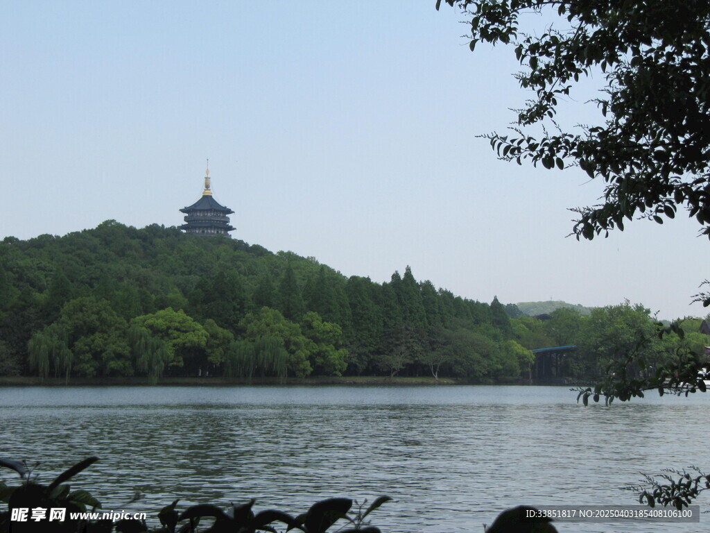 水面