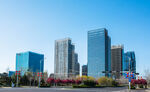 城市天际线玻璃幕墙建筑群