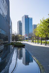 玻璃幕墙城市街景