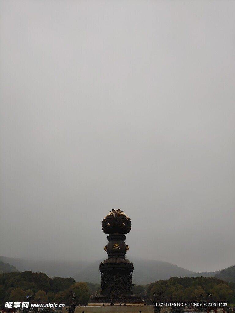 九龙灌浴