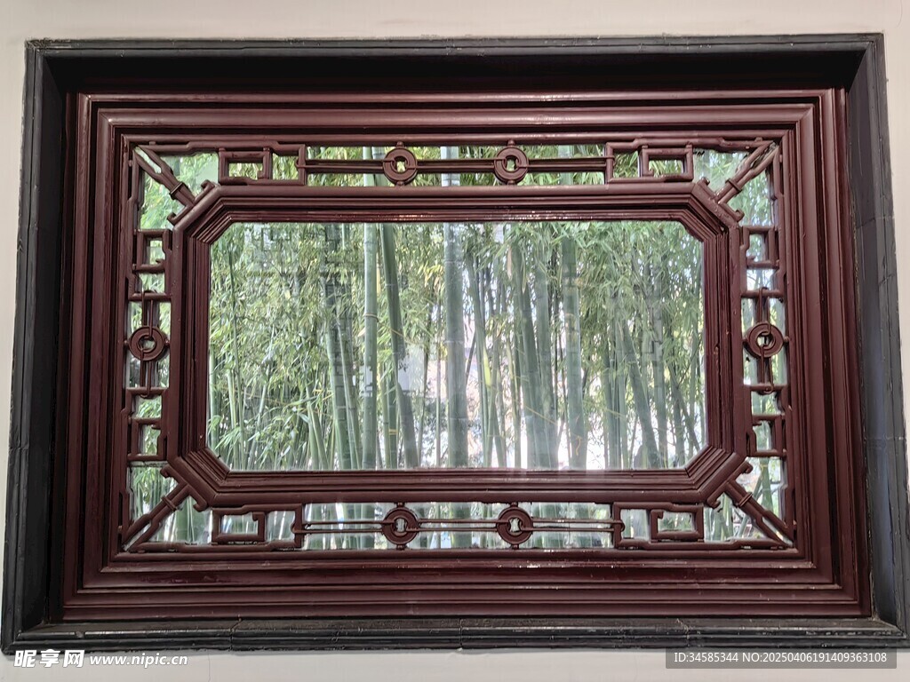 窗 