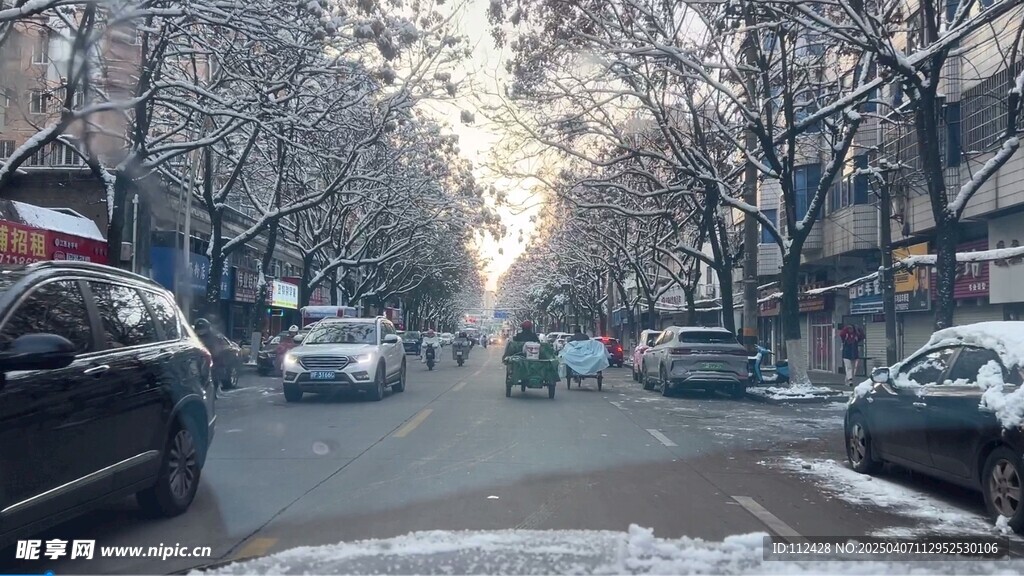 雪后街景