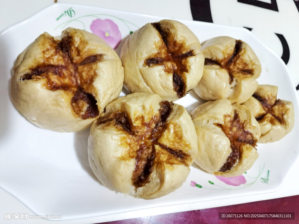 红糖包子