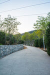 水泥道山路