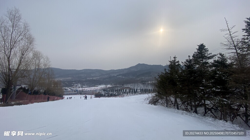 大连市普兰店区安波滑雪场