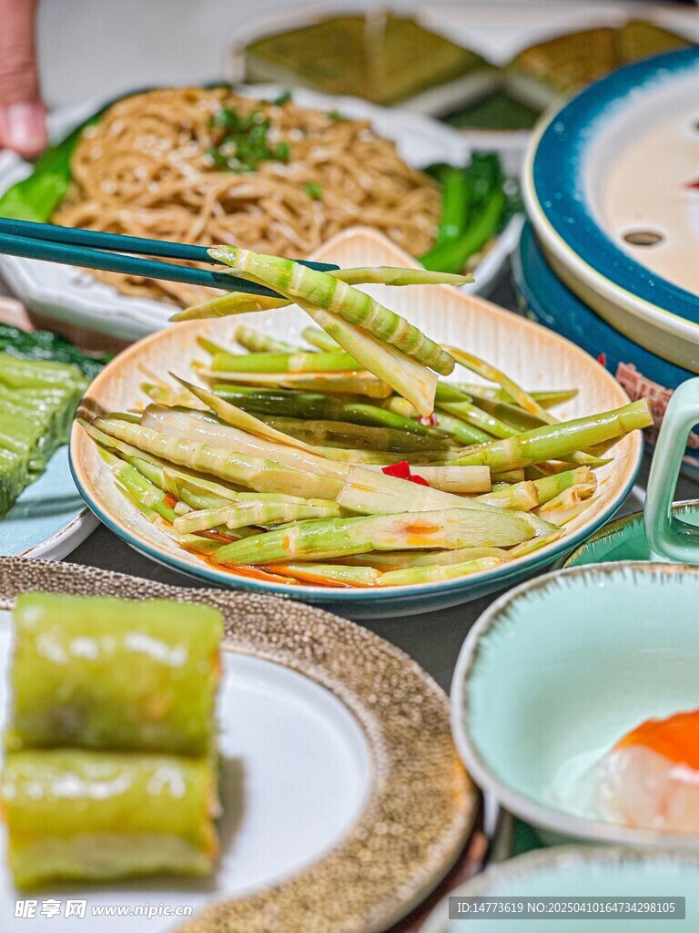 清炒嫩笋
