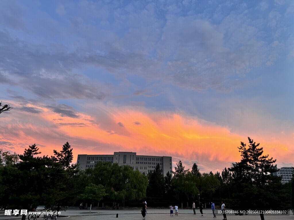 天空