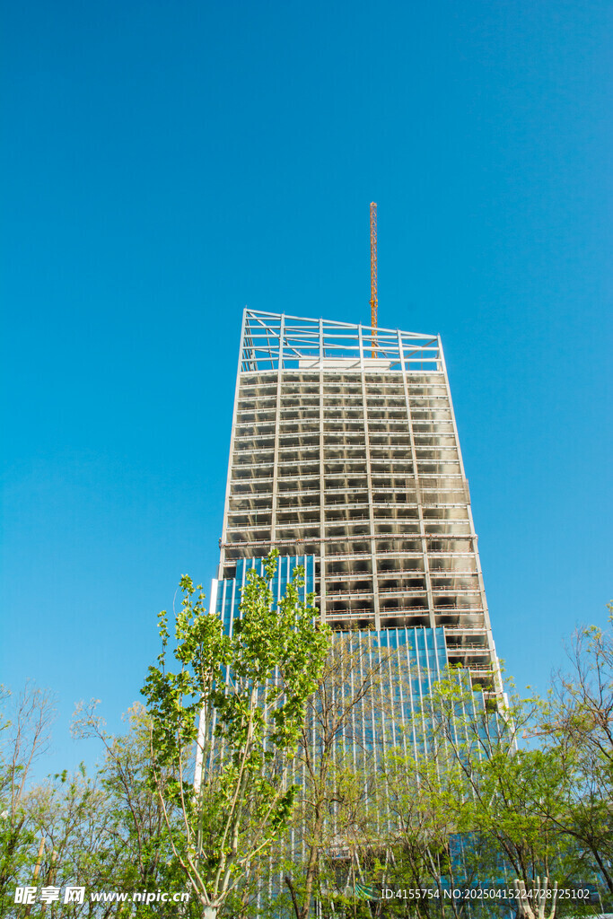 高楼建设中