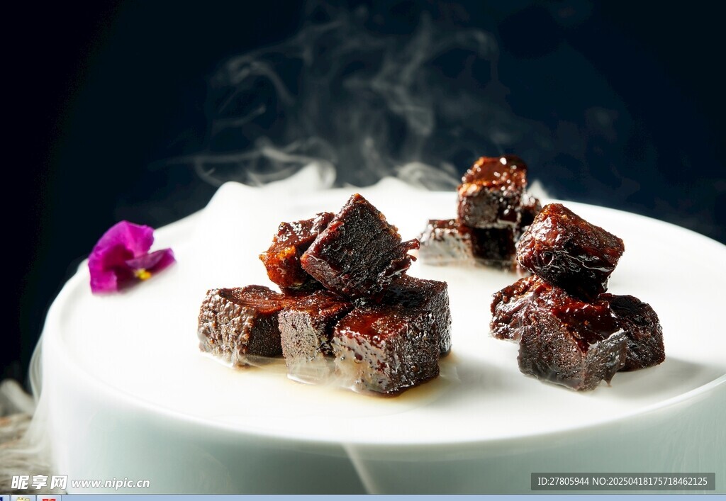 精致烟熏风味牛肉粒