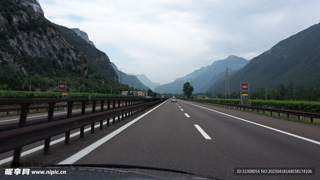 山间公路风景