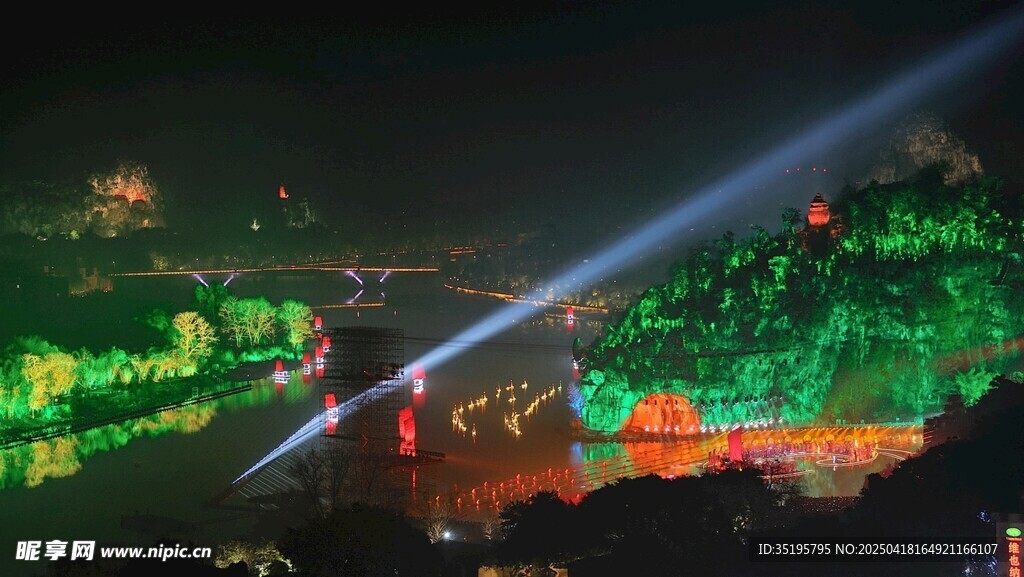 梦幻夜景灯光秀