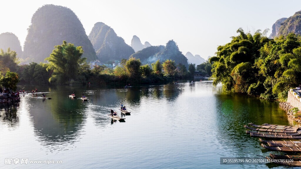 漓江山水美景如画