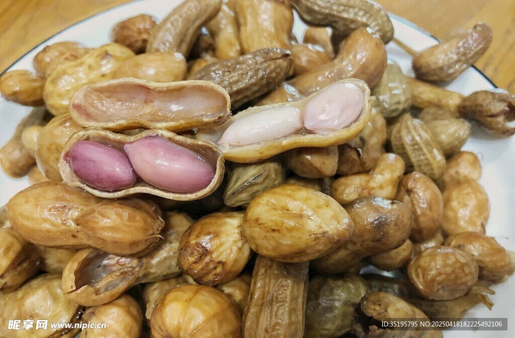 美味水煮花生特写