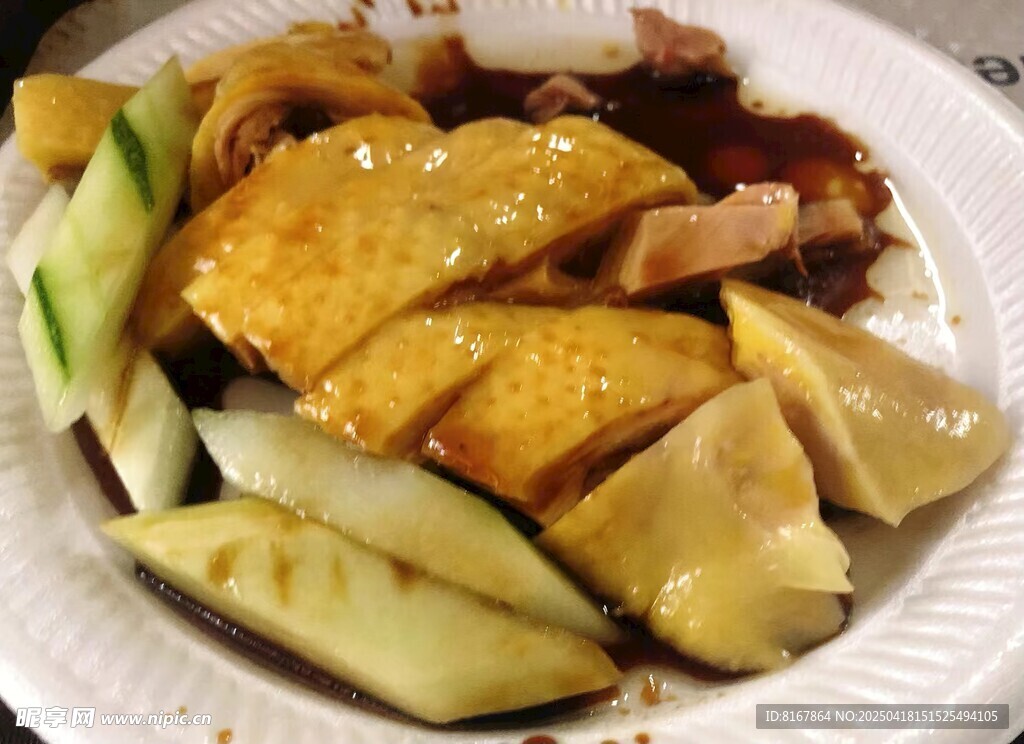 美味拼盘卤味与蔬菜搭配