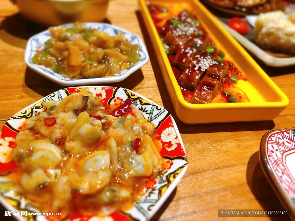 多样美味日式料理拼盘