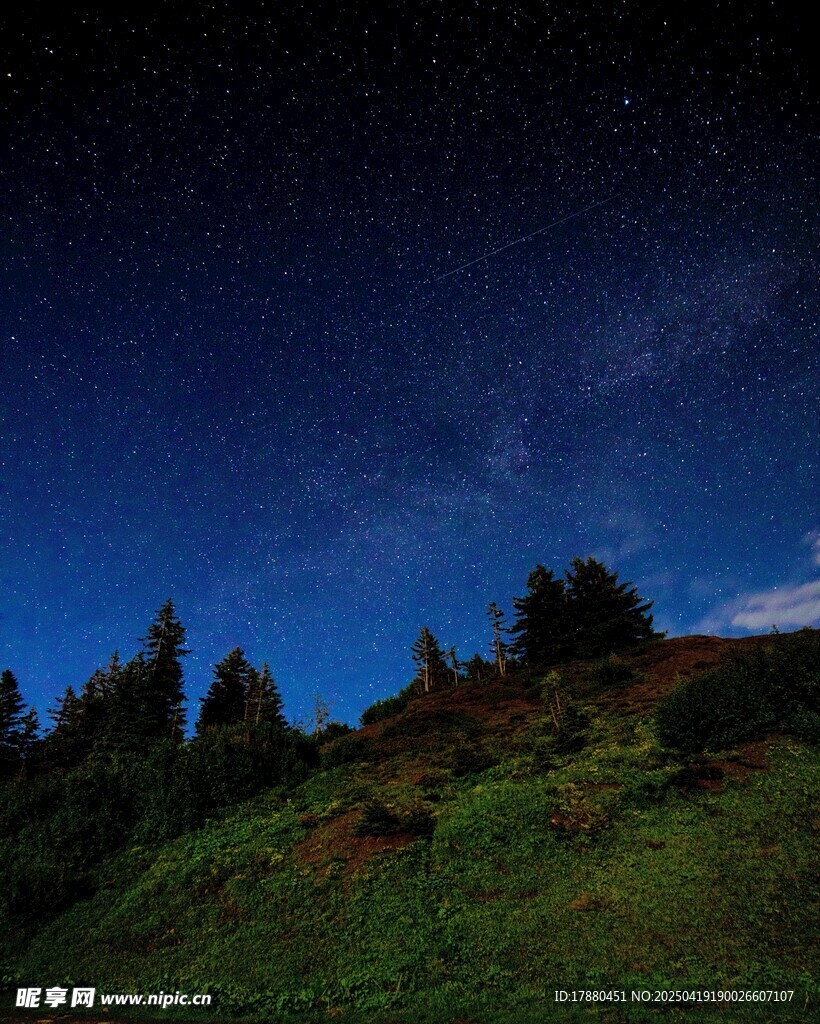 山间夜空