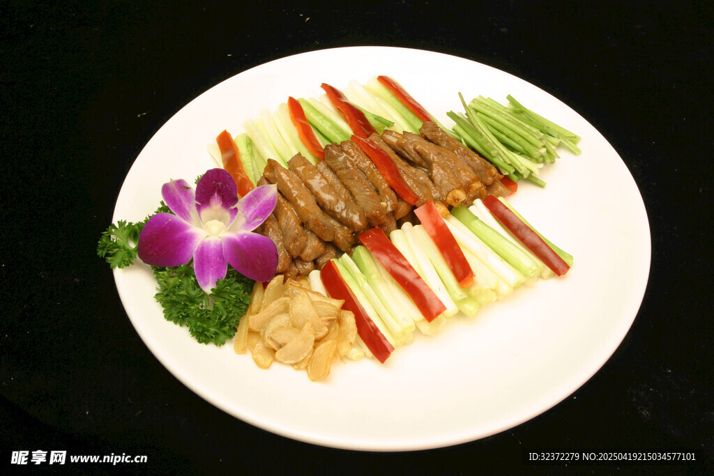 京酱肉丝拼盘