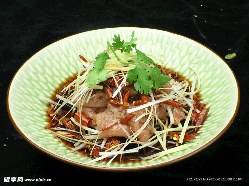 凉拌牛肉丝 
