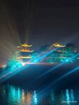 夜下古建灯光秀美景