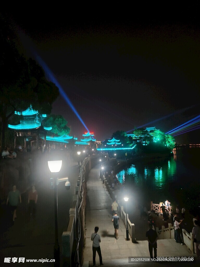 绚丽灯光秀