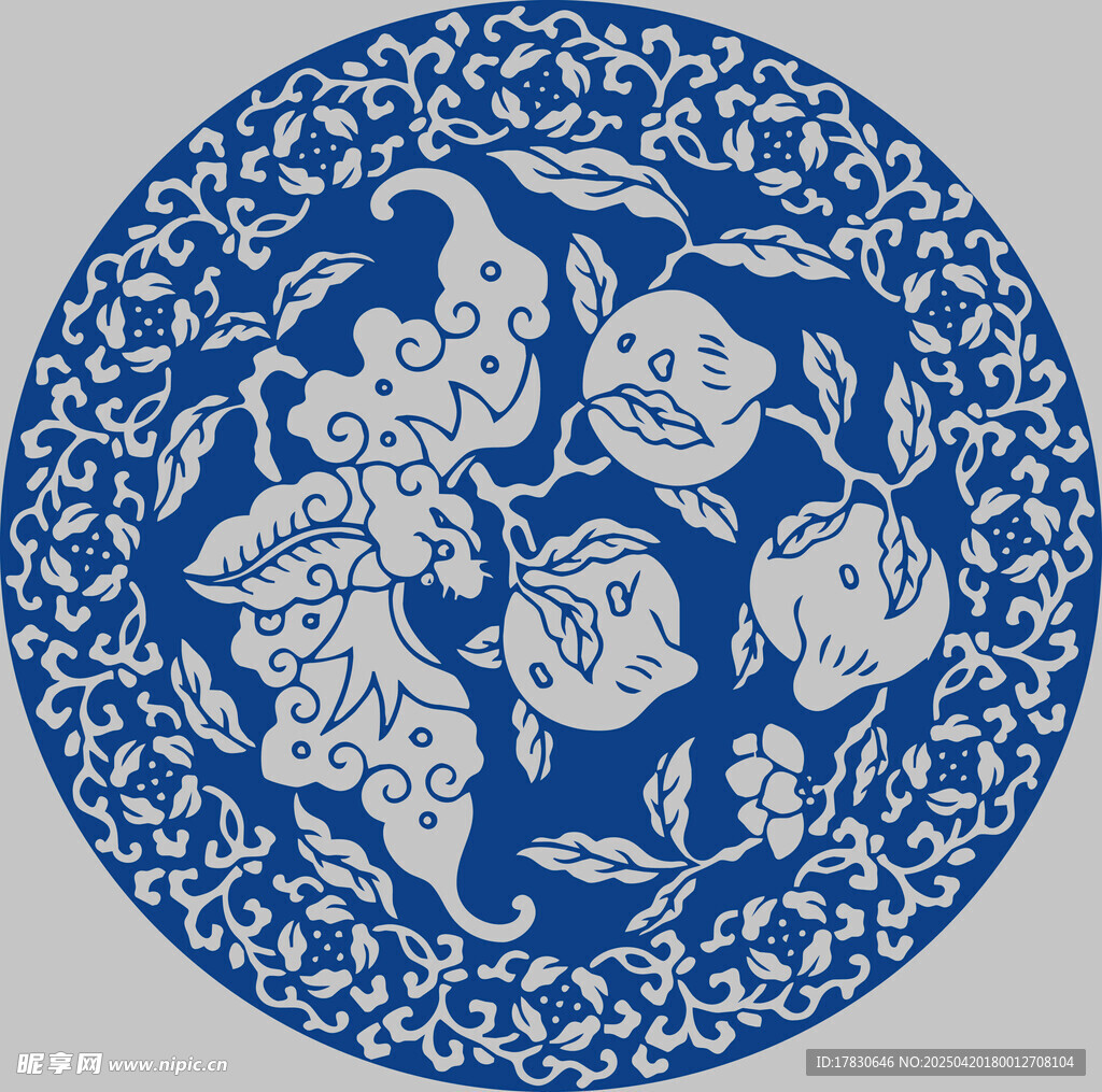 青花瓷盘上的花卉图案