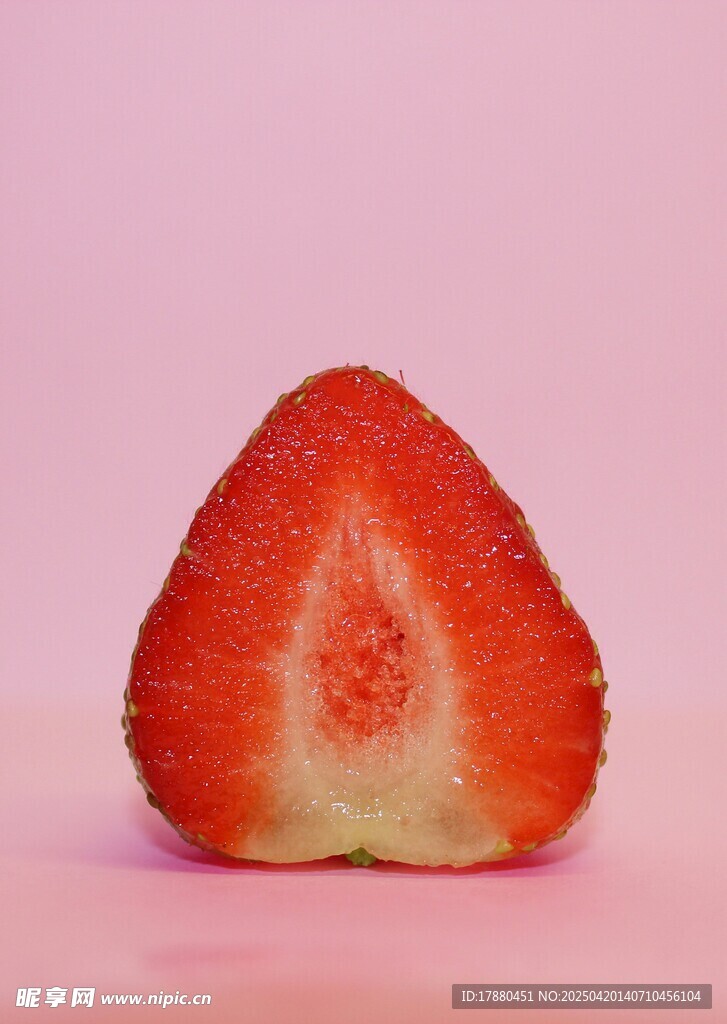 草莓