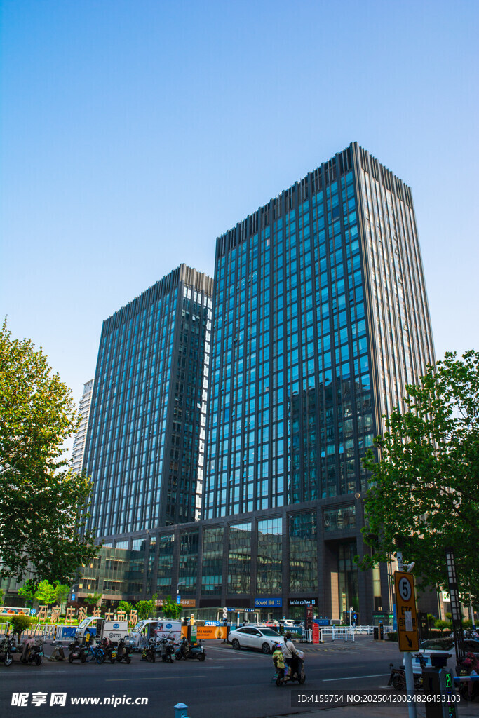 现代都市高楼景观