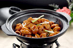 美味红烧鸡块砂锅料理