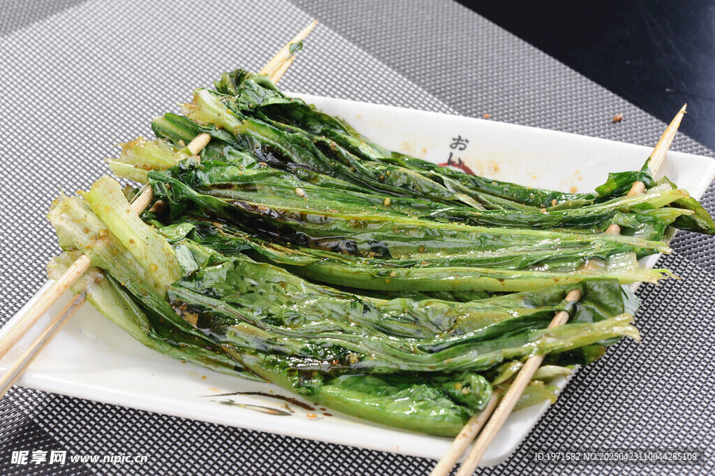 烤油麦菜