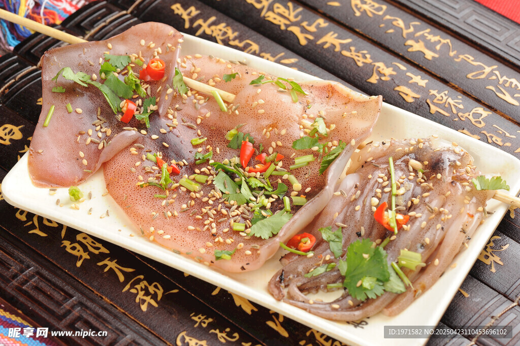 生鱿鱼串