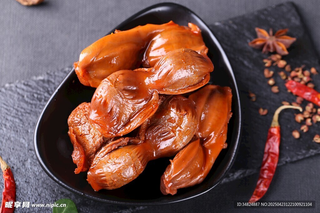  美食鸭胗