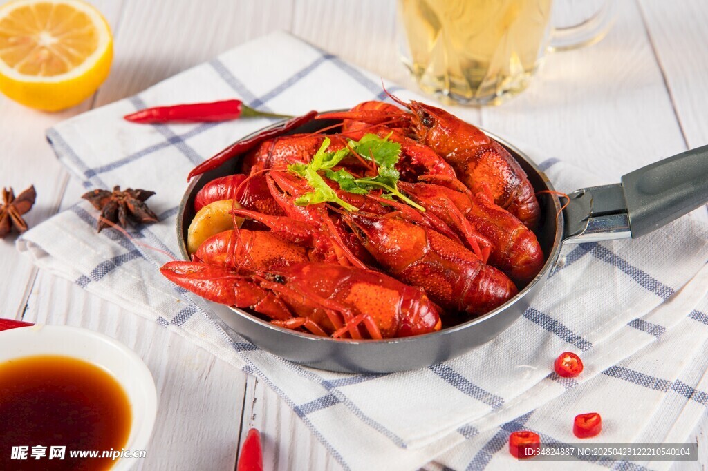 油焖小龙虾