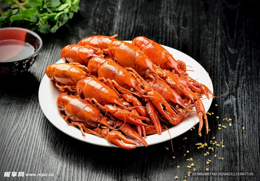 十三香小龙虾