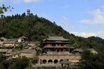 山中古建筑群风景秀丽
