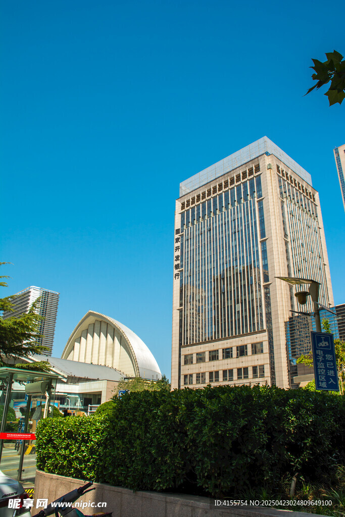 城市现代建筑景观
