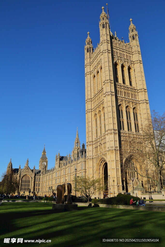 英国议会大厦宏伟外观