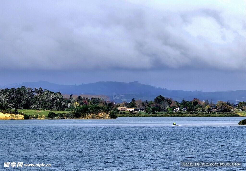 海滨小镇风景