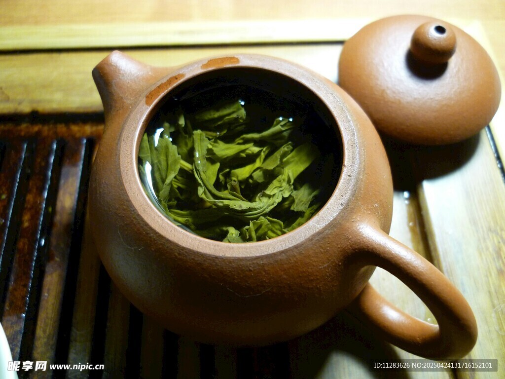 乌龙茶紫砂壶