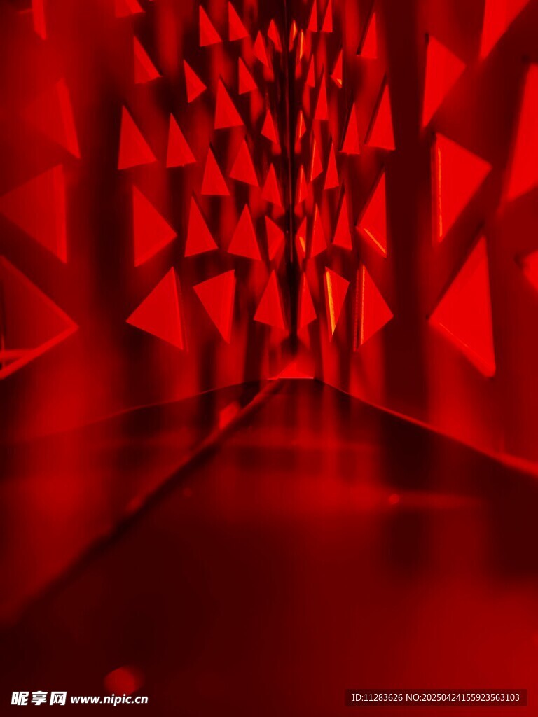 红色几何光影艺术通道